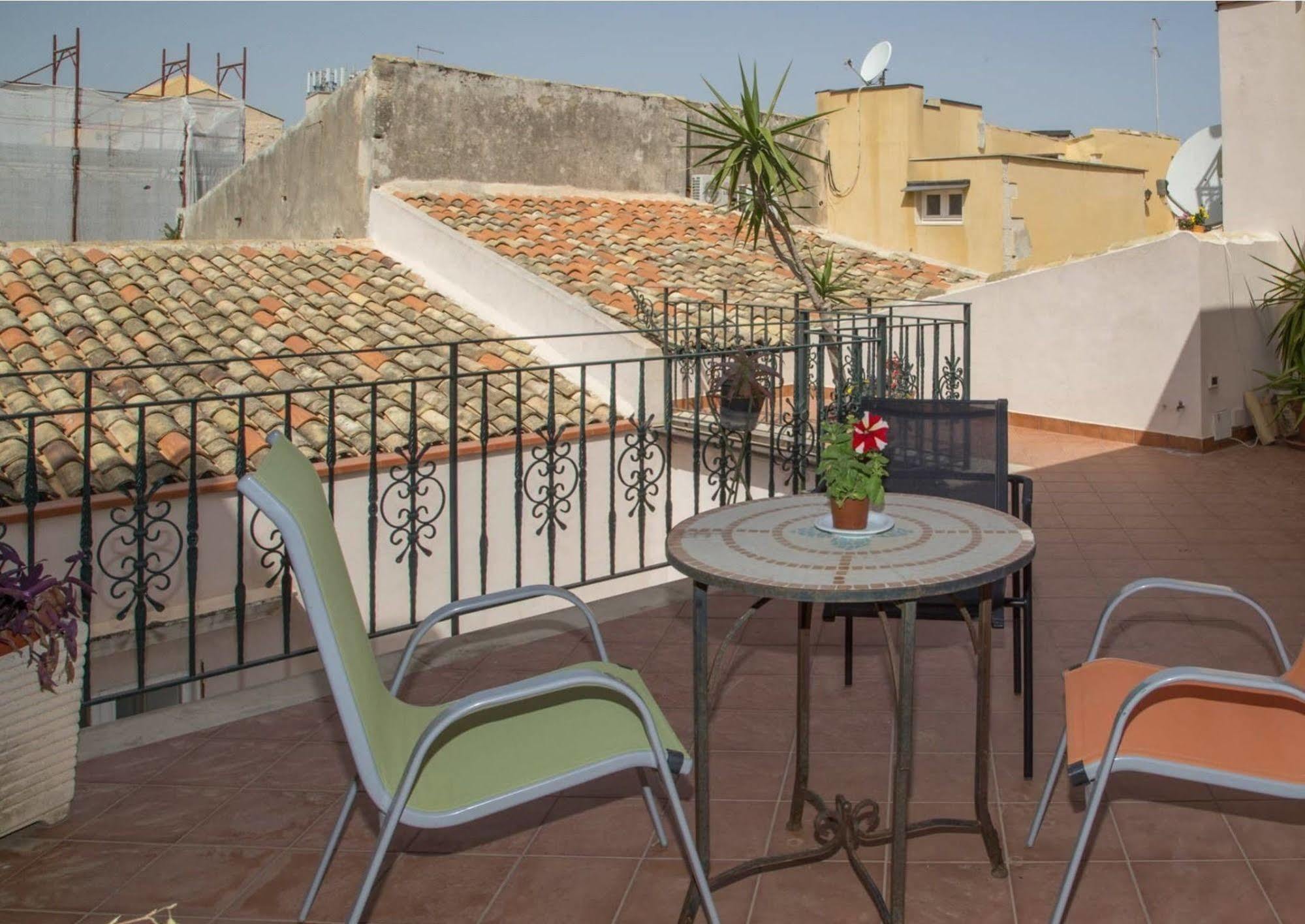 סירקוזה Residence Acropoli מראה חיצוני תמונה