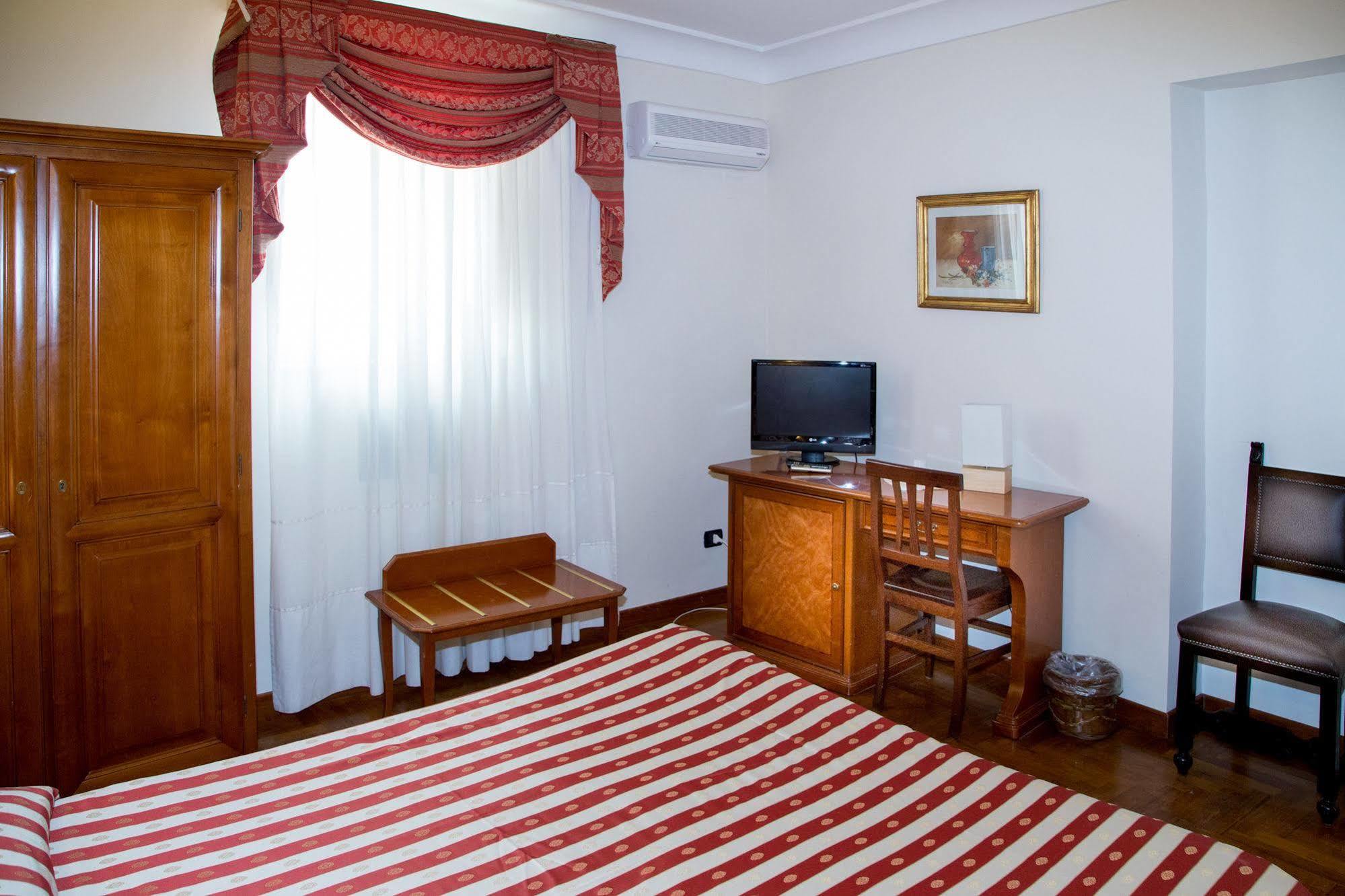 סירקוזה Residence Acropoli מראה חיצוני תמונה