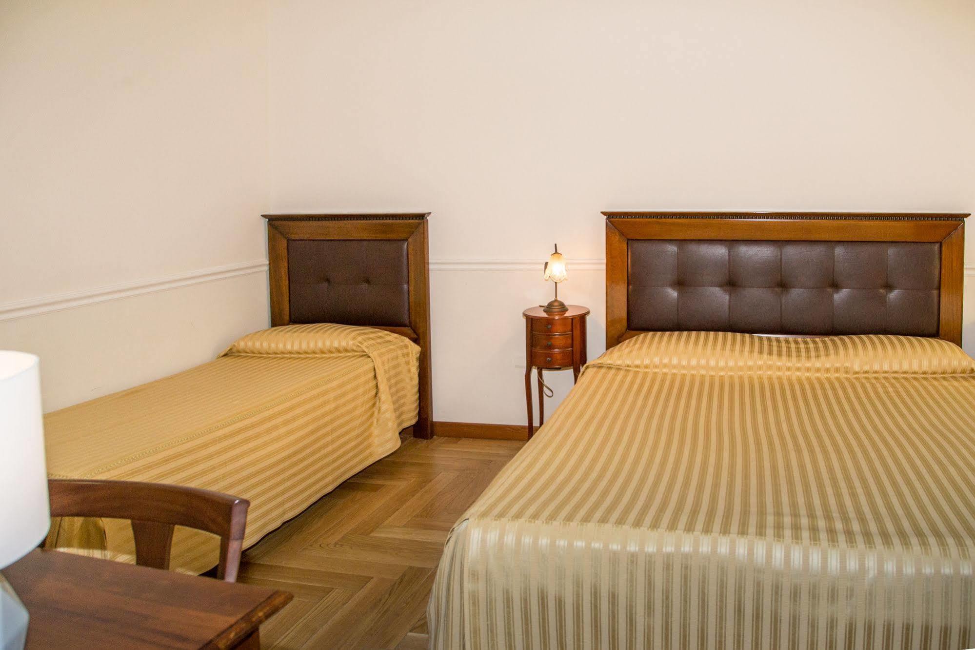סירקוזה Residence Acropoli מראה חיצוני תמונה